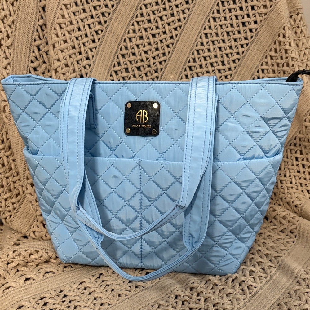 NWOT Alexis Bendel Sky Blue Quilted Tote - Picture 2 of 8
